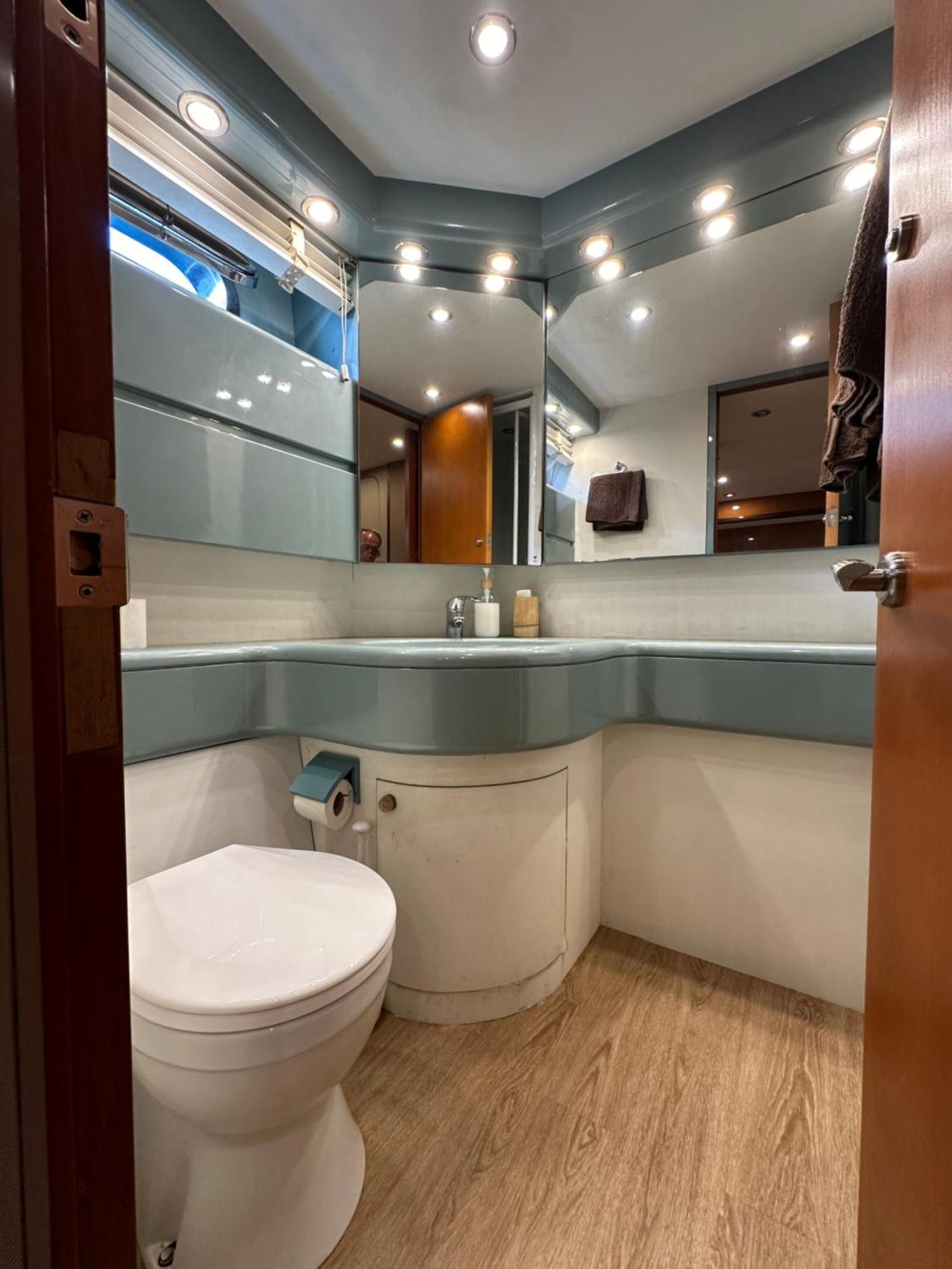 Готель Yacht 20Metros Сан-Адріа-де-Бесос Екстер'єр фото